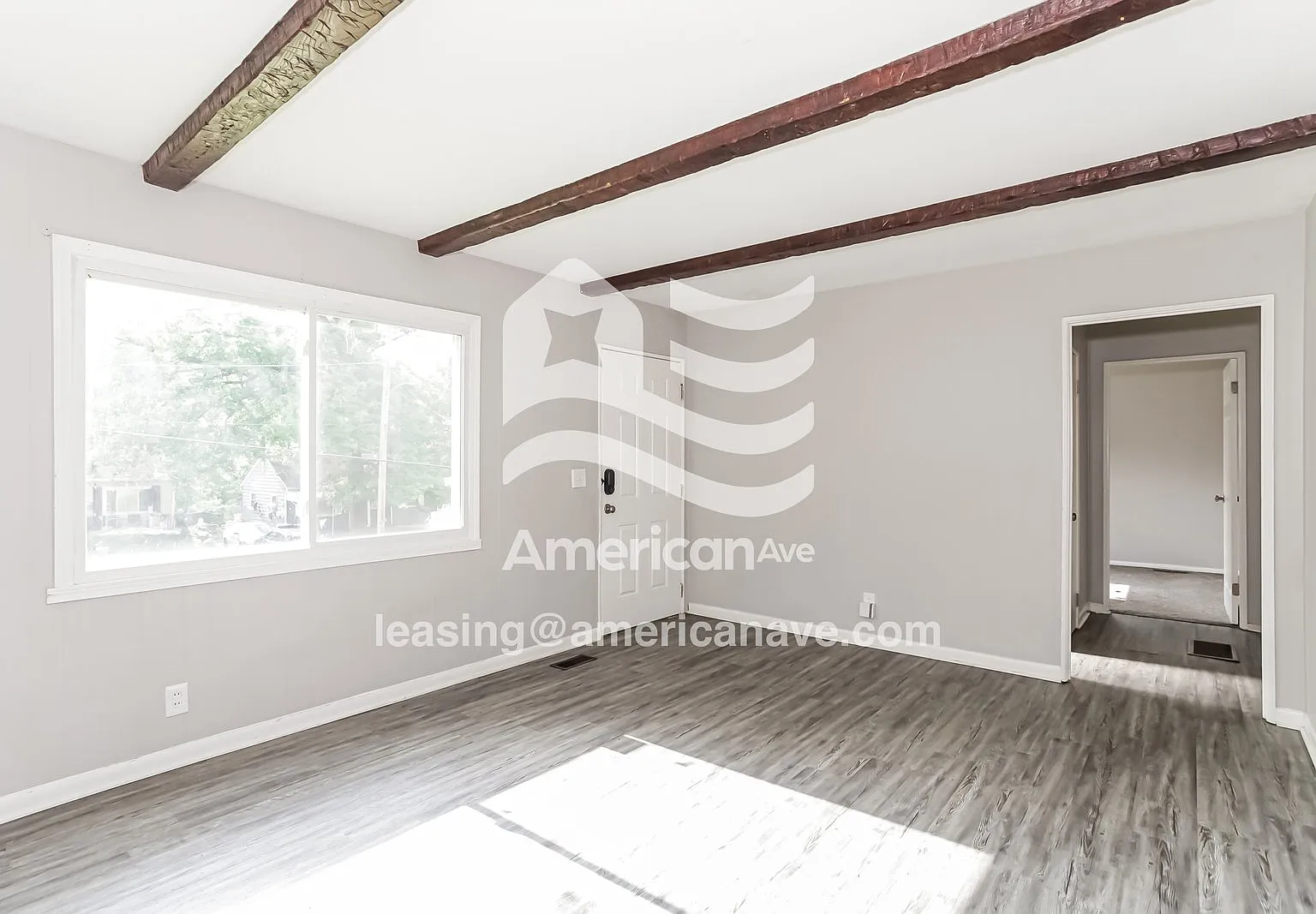3 bed, 1.0 bath, 838 sqft, $1,444 — Photo 3