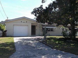 8465 121st St, Seminole, FL 33772