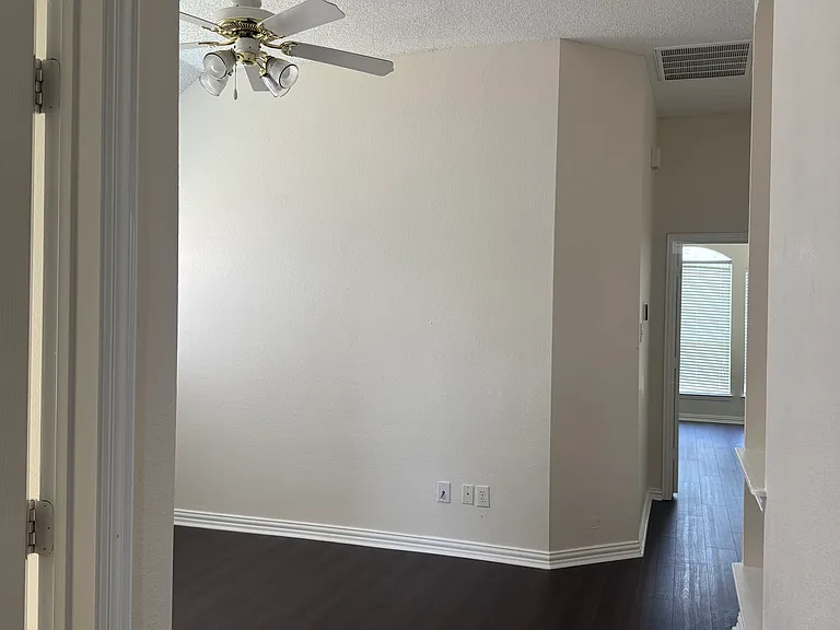 2306 Denham Dr — Photo 16