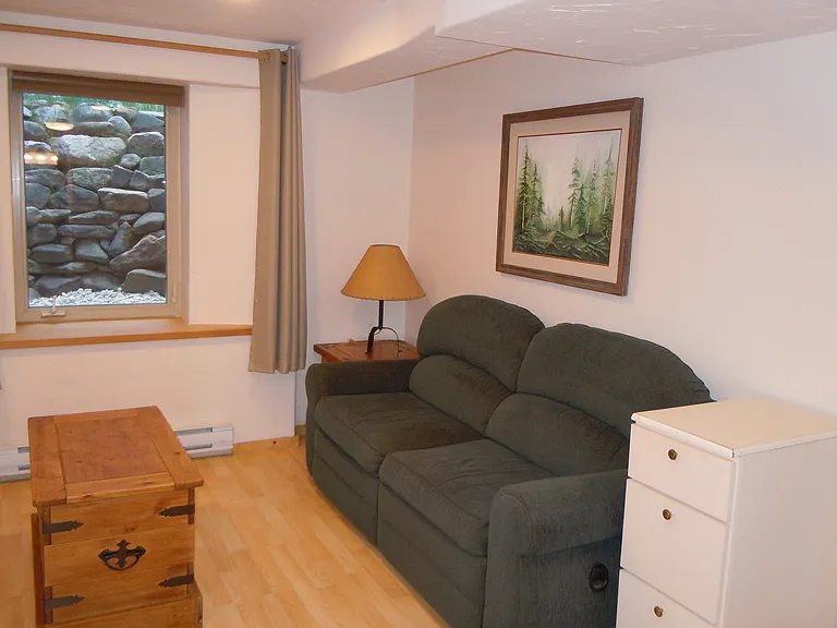 300B Locals Ln — Photo 10