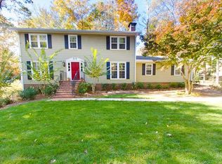 7100 Glenridge Dr, Sandy Springs, GA 30328