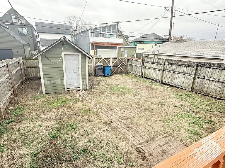1135 Spann Ave — Photo 37
