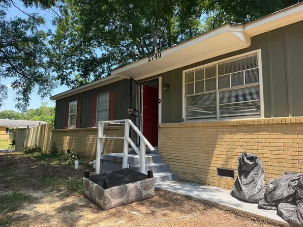 2740 McGregor Ave, Memphis, TN 38127