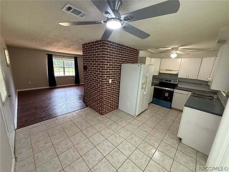 655 S Marlene Point #A — Photo 12