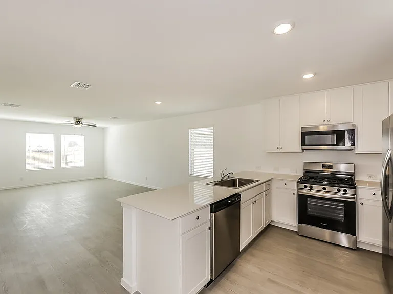 1281 Wedgeleaf Ln — Photo 7