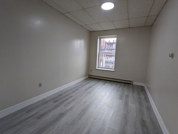 5th image of 19-23 E Belvidere St #307
