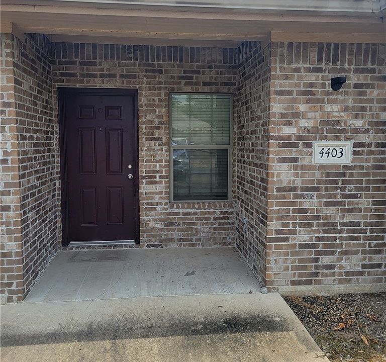 1st image of 4403 Reveille Rd