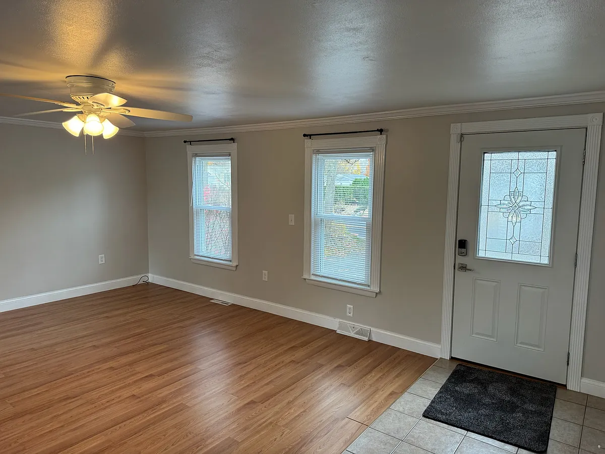 Living Room - 267 Maple St
