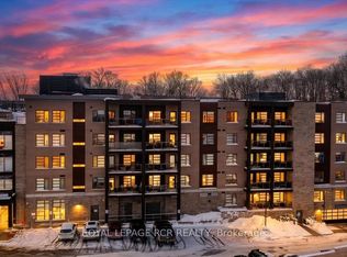 35 Via Rosedale Way #113, Brampton, ON L6R3J9