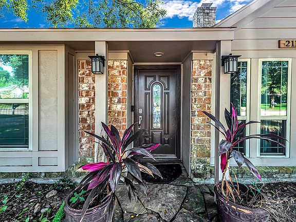 5th image of 21119 Park Villa Dr