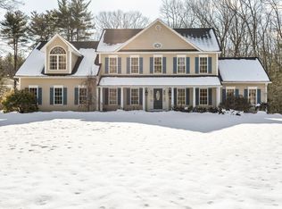 31 Isinglass Ln, Chester, NH 03036