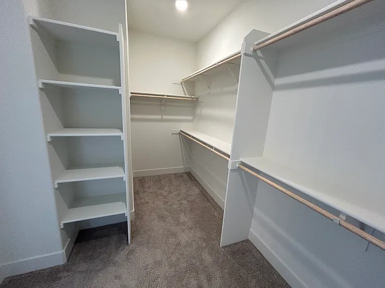 7015 Talmage Ct — Photo 22
