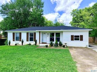 3417 Mimosa Ln NW, Huntsville, AL 35810