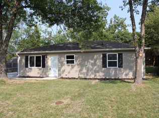 812 N Wester Ln, Columbia, MO 65201