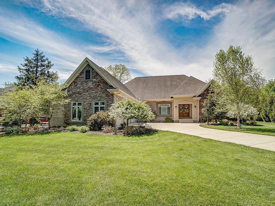 7929 Locust Grove Ct, Springboro, OH 45066 Zillow