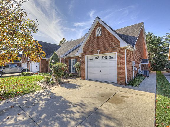 4th image of 2558 Shinnecock Ct
