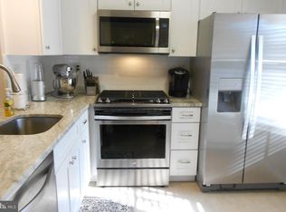 3007A Fenwick Ln, Mount Laurel, NJ 08054