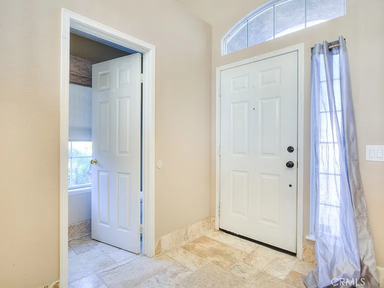 2029 Vista Del Sol — Photo 40
