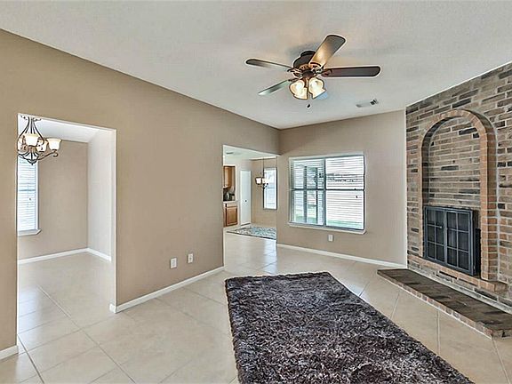 4th image of 5111 Smokey River Dr
