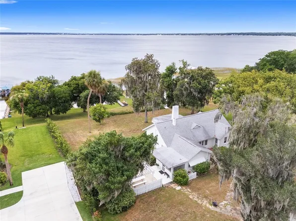 14290 SE 143rd Ter, Weirsdale, FL 32195