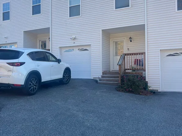 14 Joe Fromms Way Unit 14, West Warwick, RI 02893