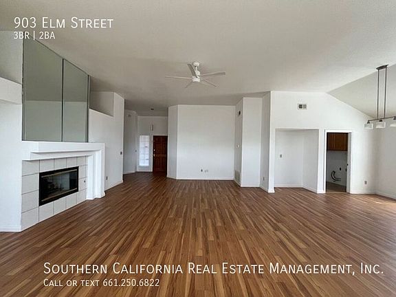 3rd image of 903 Elm St