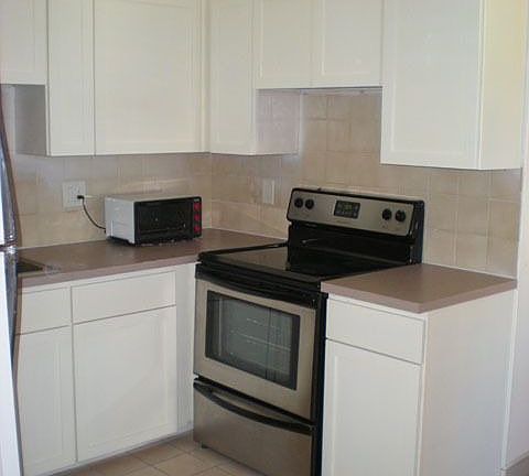 Model Unit w/upgraded galley kitchen