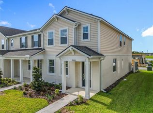 9824 Walkway Dr, Orlando, FL 32832