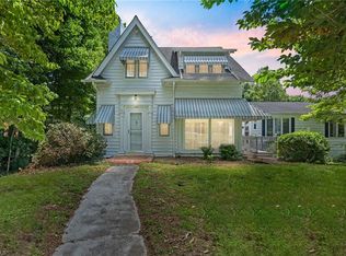 520 Country Club Rd, Mount Airy, NC 27030