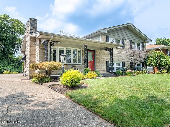 3rd image of 4021 Blossomwood Dr