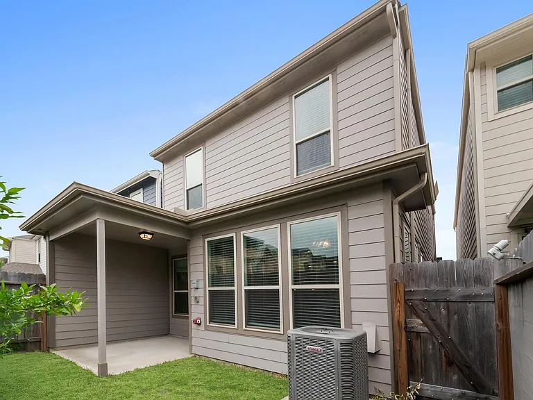 10309 Harmon Smith Dr — Photo 32