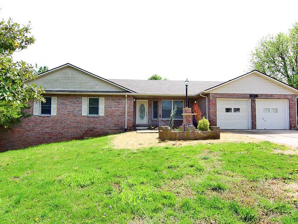 1st image of 3833 Fawn Dr