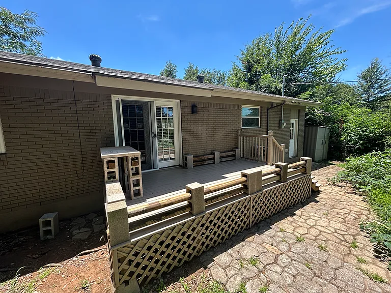 1107 Eric Ave — Photo 20
