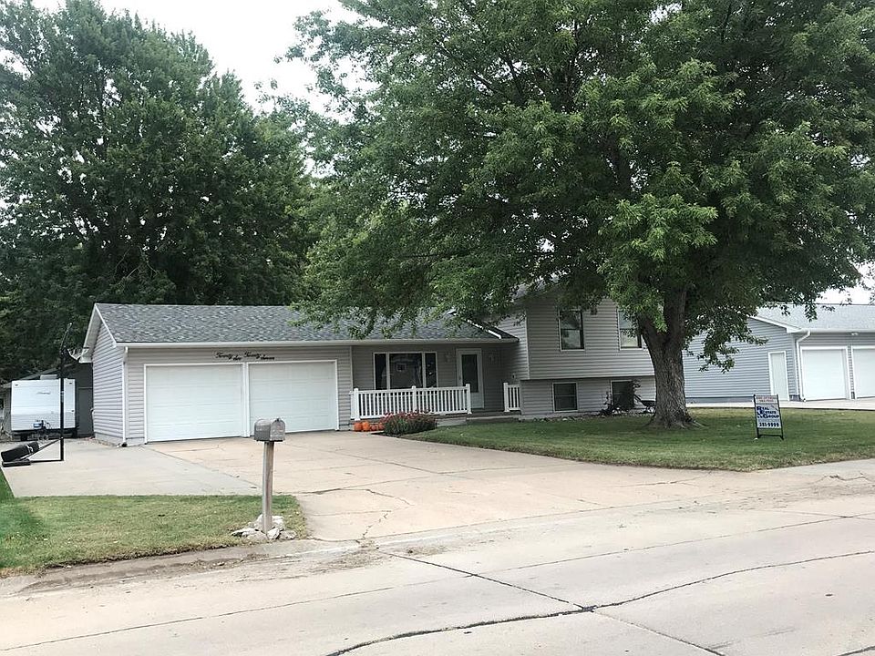 1st image of 2627 Saint Patrick Ave