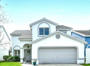 2890 Norway Pine Ln, Lake Worth, FL 33462