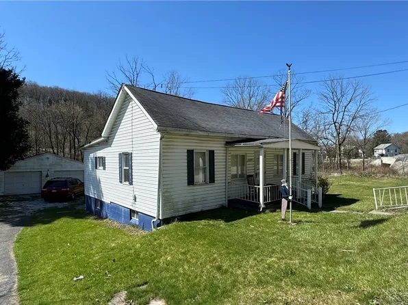 3745 Millers Run Rd, Mc Donald, PA 15057