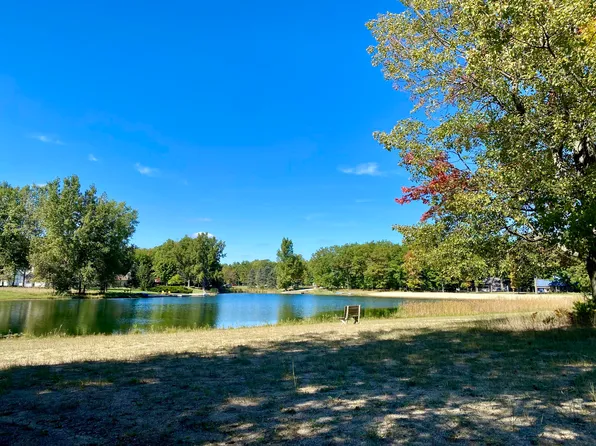 6842 Club House Dr E, Stanwood, MI 49346