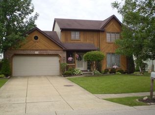 170 Meadow Spring Ln, East Amherst, NY 14051