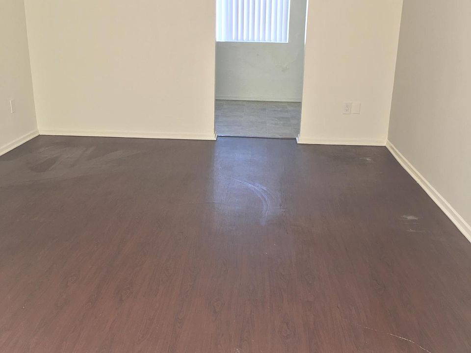 2nd image of 1605 Lomita Blvd APT 2
