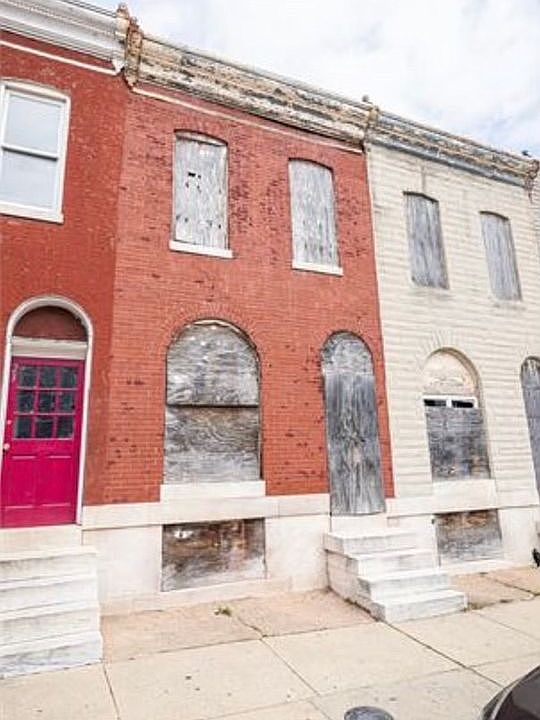 2nd image of 2304 E Hoffman St