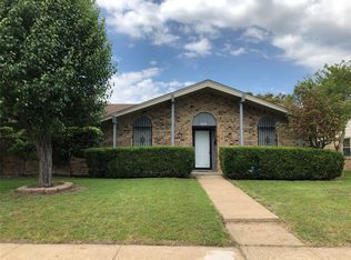 1609 Bobbie Ln, Garland, TX 75042