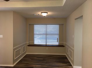 5216 Wild West Dr, Arlington, TX 76017
