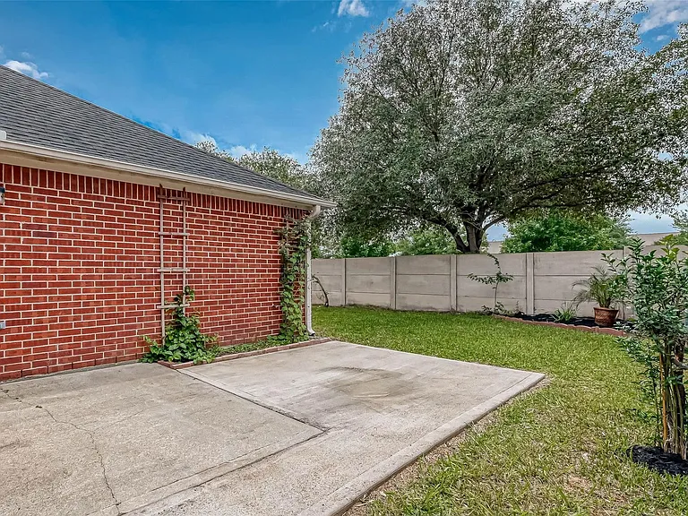 7306 Autumn Aspen Ln — Photo 3