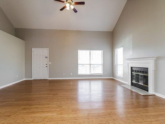 2nd image of 426 Clarkston Dr