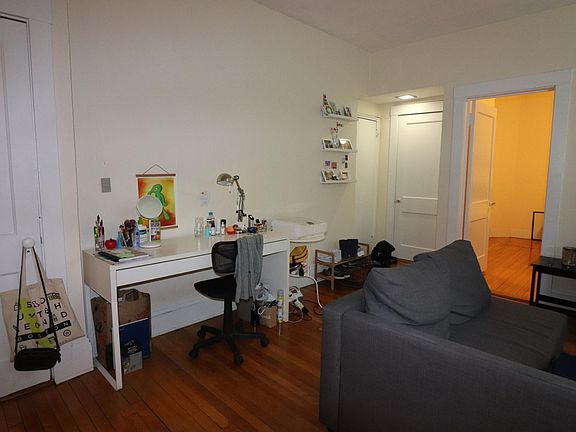 4th image of 99 Babcock St #23A