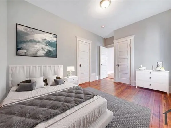 76 Ridgewood St Floor 3, Dorchester, MA 02122