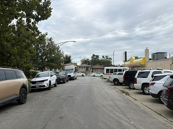 4th image of 8642 S Vernon Ave