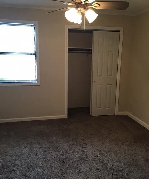 2726 Tyndall Dr — Photo 6