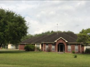 93 Riverwood Dr, Victoria, TX 77904