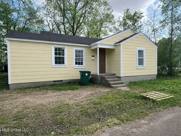 207 Martin St, Greenwood, MS 38930